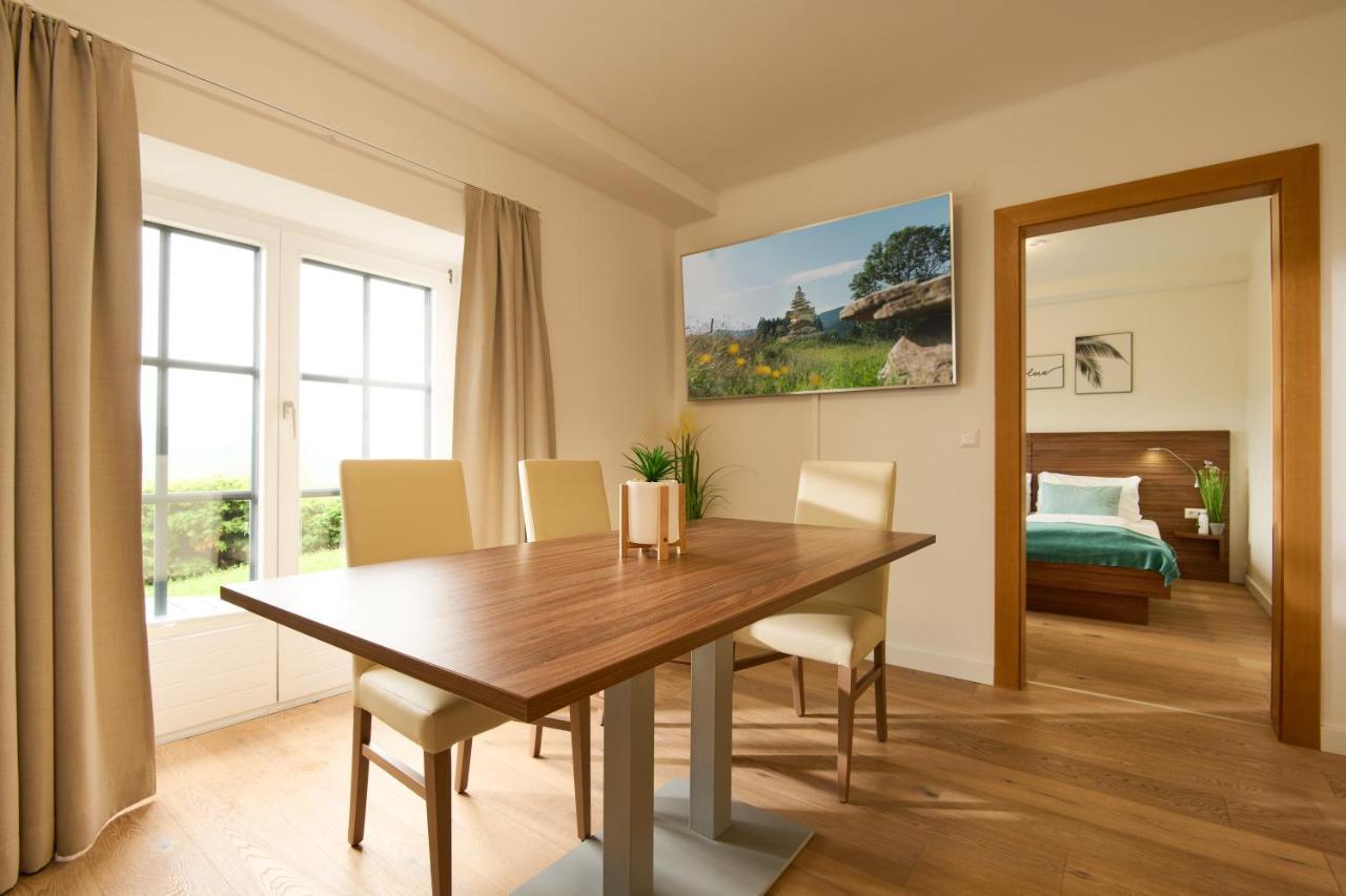 Haus Aussicht - Ferienwohnungen Velden Velden am Wörthersee Exteriör bild